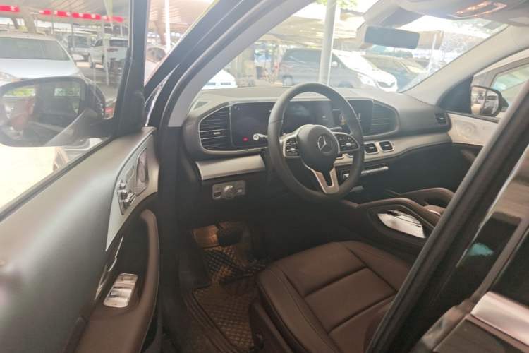 Used Mercedes-Benz GLE 2020 Restyled GLE 450 4MATIC Dynamic Edition Driver Seat