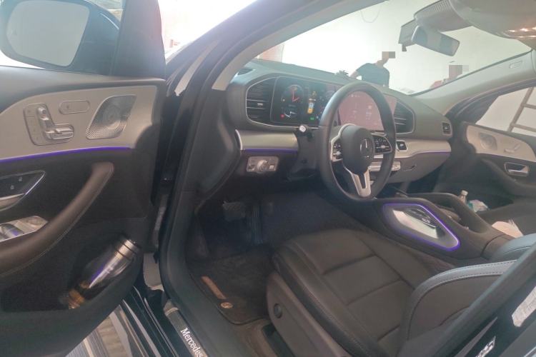 Used Mercedes-Benz GLE 2020 GLE 450 4MATIC Stylish Model Driver Seat