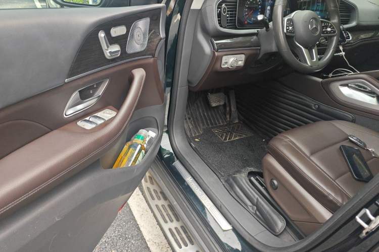 Used Mercedes-Benz GLE 2020 Restyled GLE 350 4MATIC Fashion Edition Driver Seat