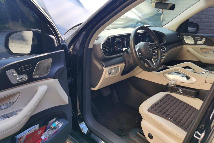 Used Mercedes-Benz GLE 2020 GLE 450 4MATIC Stylish Model Driver Seat