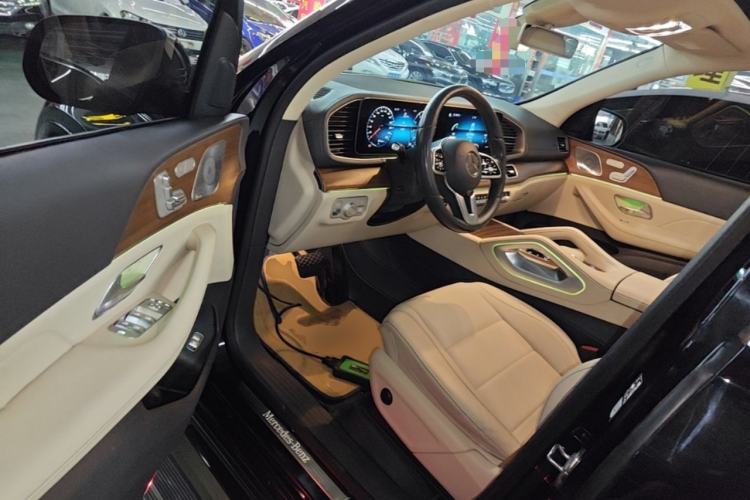 Used Mercedes-Benz GLE 2020 GLE 350 4MATIC Luxury Model Driver Seat