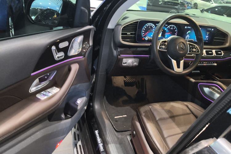 Used Mercedes-Benz GLE 2020 Restyled GLE 350 4MATIC Fashion Edition Driver Seat