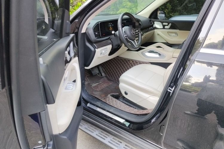 Used Mercedes-Benz GLE 2020 Second Facelift GLE 350 4MATIC Stylish Version Driver Seat