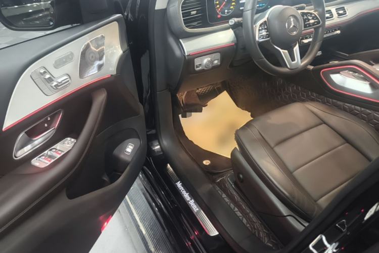 Used Mercedes-Benz GLE 2020 Restyled GLE 450 4MATIC Dynamic Edition Driver Seat