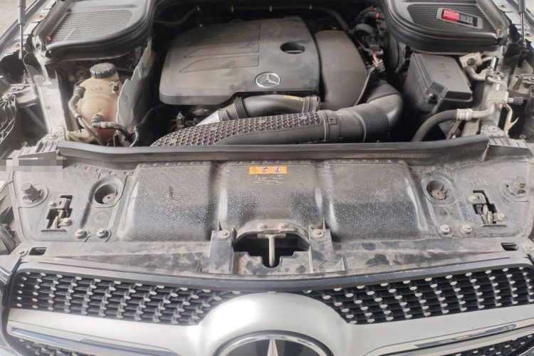 Used Mercedes-Benz GLE 2020 Restyled GLE 350 4MATIC Fashion Edition Engine Bay