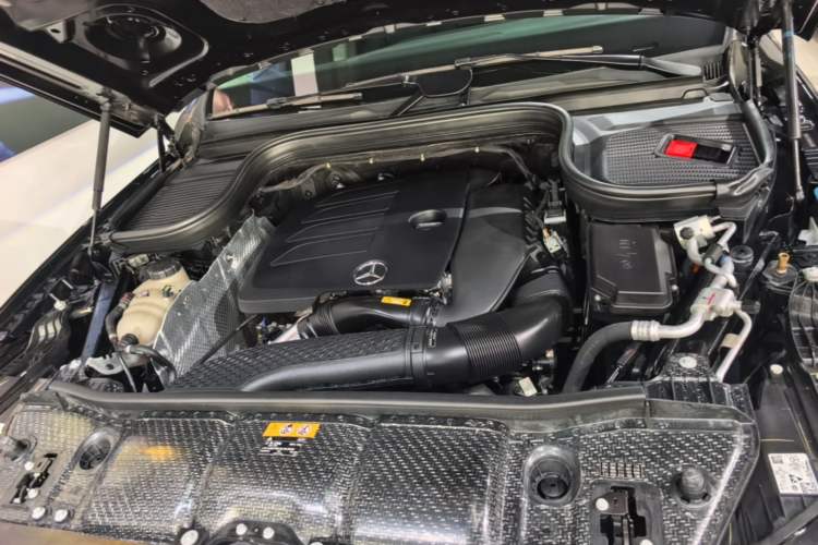 Used Mercedes-Benz GLE 2020 GLE 350 4MATIC Dynamic Edition Engine Bay