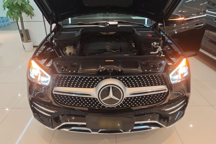 Used Mercedes-Benz GLE 2020 Restyled GLE 350 4MATIC Fashion Edition Special Version Engine Bay