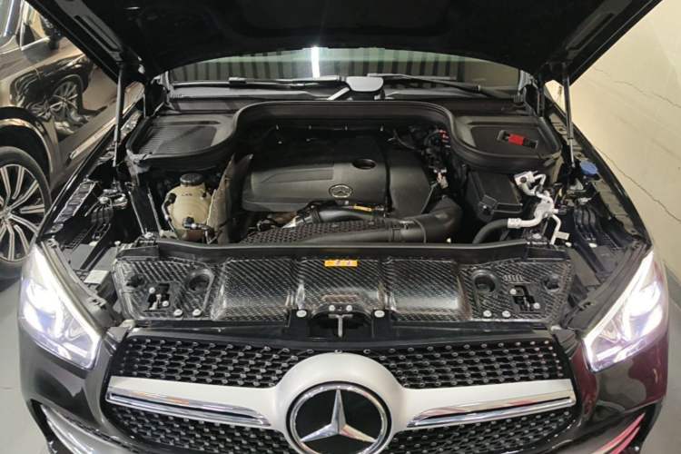 Used Mercedes-Benz GLE 2020 Restyled GLE 350 4MATIC Fashion Edition Special Version Engine Bay