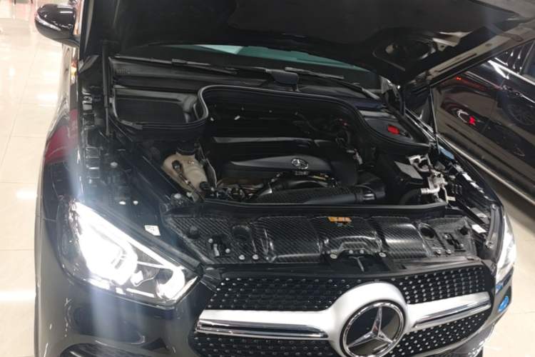 Used Mercedes-Benz GLE 2020 Restyled GLE 350 4MATIC Fashion Edition Engine Bay