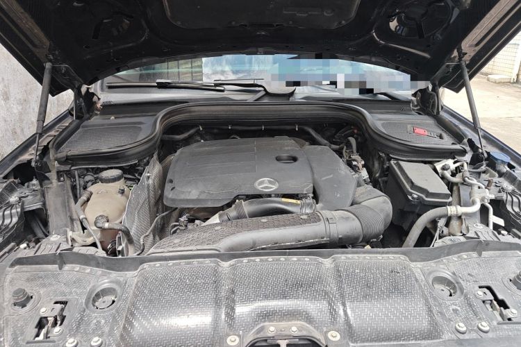 Used Mercedes-Benz GLE 2020 GLE 350 4MATIC Fashion Model Engine Bay
