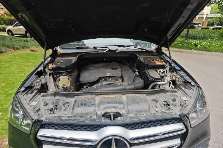 Used Mercedes-Benz GLE 2020 GLE 350 4MATIC Dynamic Edition Engine Bay