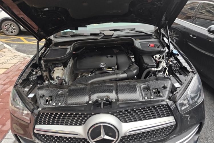 Used Mercedes-Benz GLE 2020 Restyled GLE 350 4MATIC Fashion Edition Engine Bay