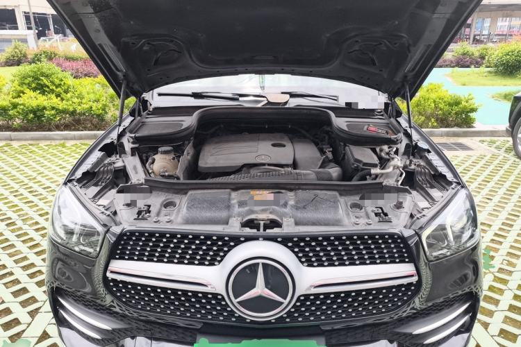 Used Mercedes-Benz GLE 2020 Restyled GLE 350 4MATIC Fashion Edition Engine Bay
