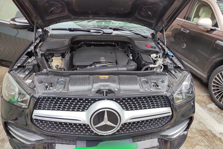 Used Mercedes-Benz GLE 2020 GLE 350 4MATIC Fashion Model Engine Bay