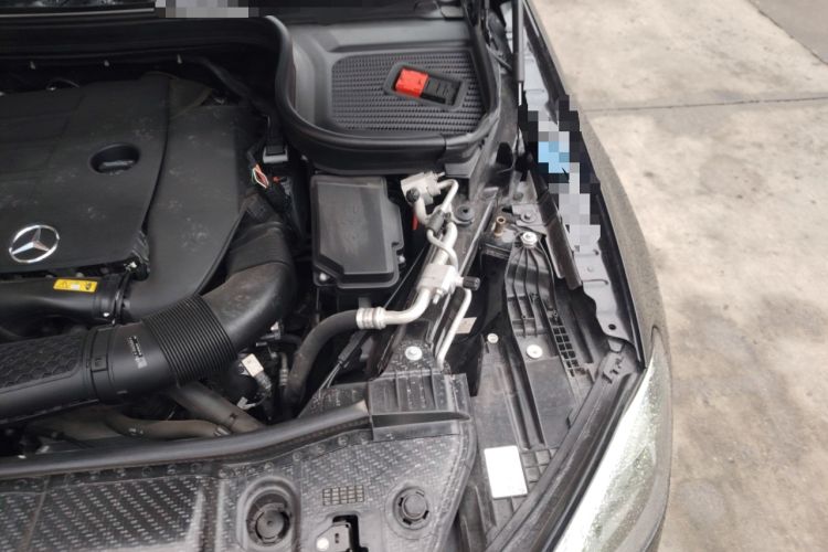 Used Mercedes-Benz GLE 2020 GLE 350 4MATIC Dynamic Edition Engine Bay Left