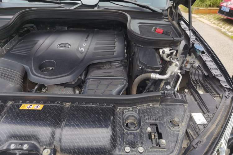 Used Mercedes-Benz GLE 2020 Restyled GLE 450 4MATIC Dynamic Edition Engine Bay Left