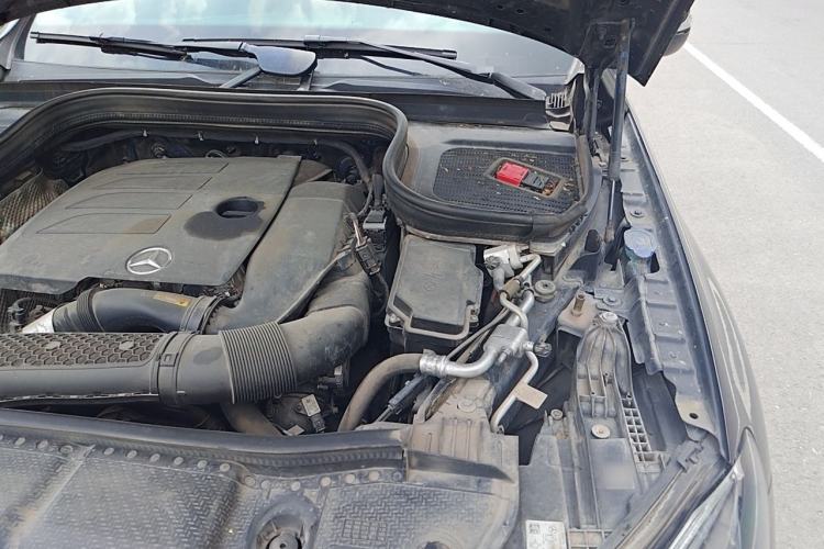 Used Mercedes-Benz GLE 2020 Second Facelift GLE 350 4MATIC Stylish Version Engine Bay Left