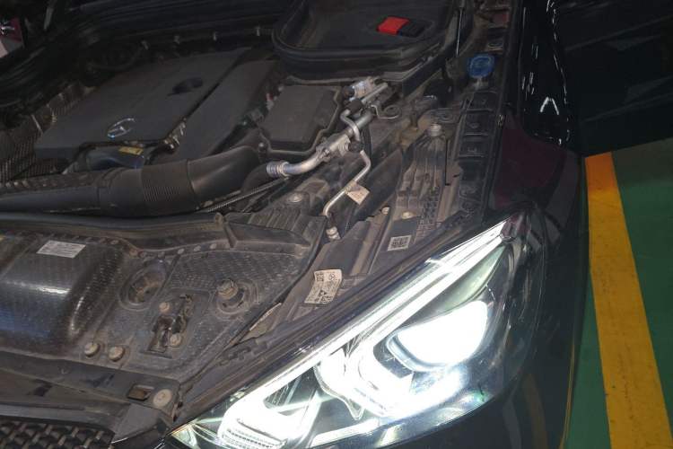 Used Mercedes-Benz GLE 2020 Restyled GLE 350 4MATIC Fashion Edition Engine Bay Left
