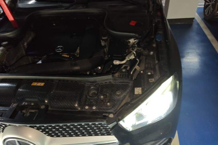 Used Mercedes-Benz GLE 2020 Restyled GLE 350 4MATIC Fashion Edition Engine Bay Left