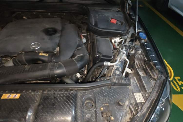 Used Mercedes-Benz GLE 2020 Restyled GLE 350 4MATIC Fashion Edition Engine Bay Left