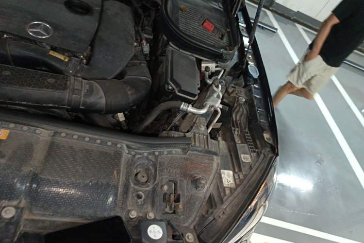 Used Mercedes-Benz GLE 2020 Restyled GLE 350 4MATIC Fashion Edition Engine Bay Left