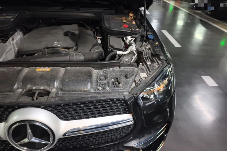 Used Mercedes-Benz GLE 2020 GLE 350 4MATIC Fashion Model Engine Bay Left