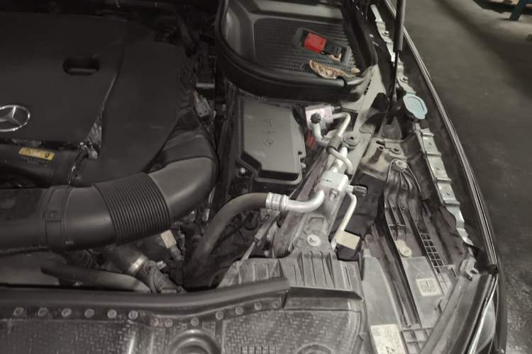 Used Mercedes-Benz GLE 2020 GLE 350 4MATIC Fashion Model Engine Bay Left
