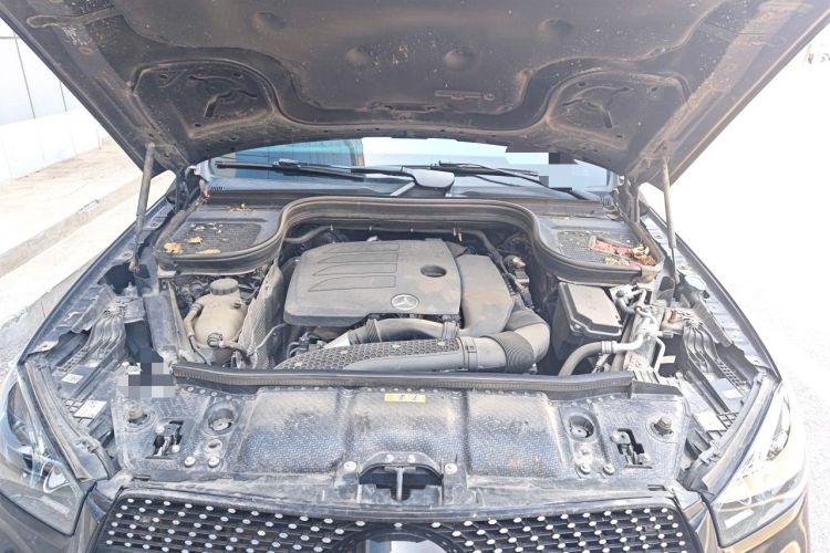 Used Mercedes-Benz GLE 2020 GLE 350 4MATIC Dynamic Edition Engine Bay