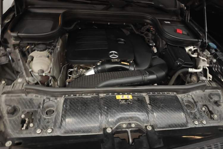 Used Mercedes-Benz GLE 2020 Restyled GLE 350 4MATIC Fashion Edition Engine Bay