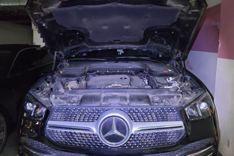Used Mercedes-Benz GLE 2020 Restyled GLE 350 4MATIC Fashion Edition Engine Bay