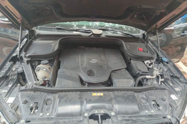 Used Mercedes-Benz GLE 2020 Restyled GLE 450 4MATIC Dynamic Edition Engine Bay