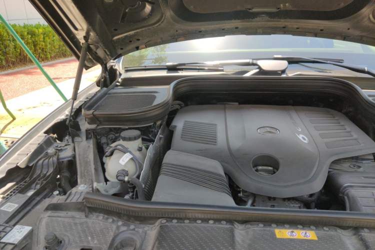 Used Mercedes-Benz GLE 2020 Restyled GLE 450 4MATIC Dynamic Edition Engine Bay Right