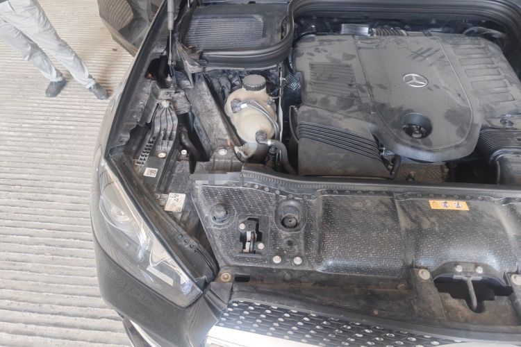 Used Mercedes-Benz GLE 2020 GLE 450 4MATIC Stylish Model Engine Bay Right
