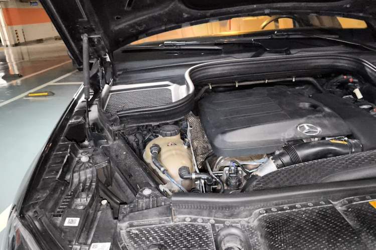 Used Mercedes-Benz GLE 2020 Restyled GLE 350 4MATIC Fashion Edition Engine Bay Right