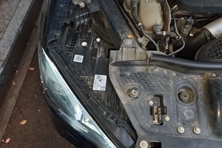 Used Mercedes-Benz GLE 2020 Restyled GLE 350 4MATIC Fashion Edition Engine Bay Right
