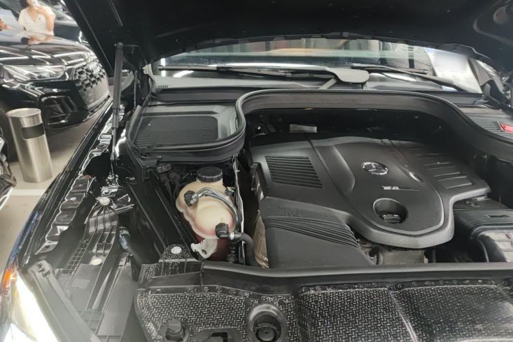 Used Mercedes-Benz GLE 2020 Facelifted GLE 450 4MATIC Stylish Edition Engine Bay Right
