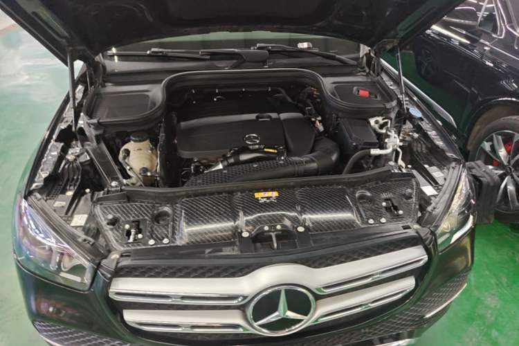 Used Mercedes-Benz GLE 2020 GLE 350 4MATIC Dynamic Edition Engine Bay