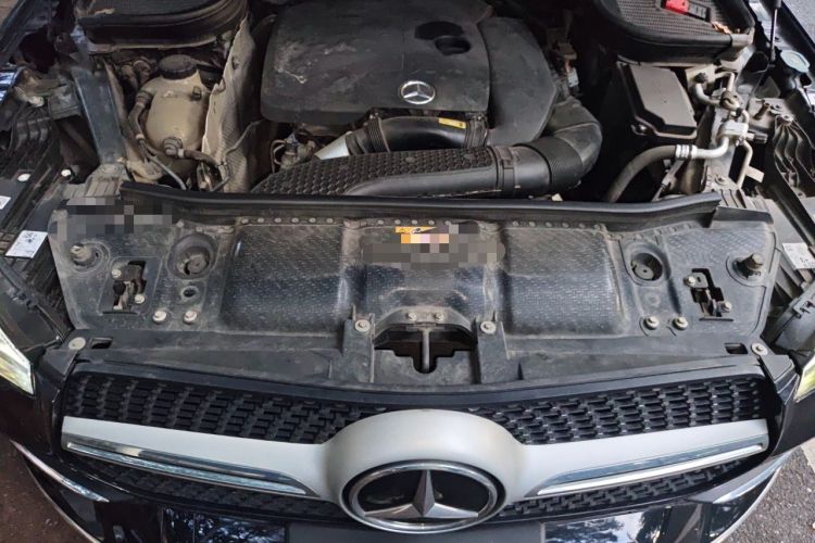 Used Mercedes-Benz GLE 2020 Restyled GLE 350 4MATIC Fashion Edition Engine Bay