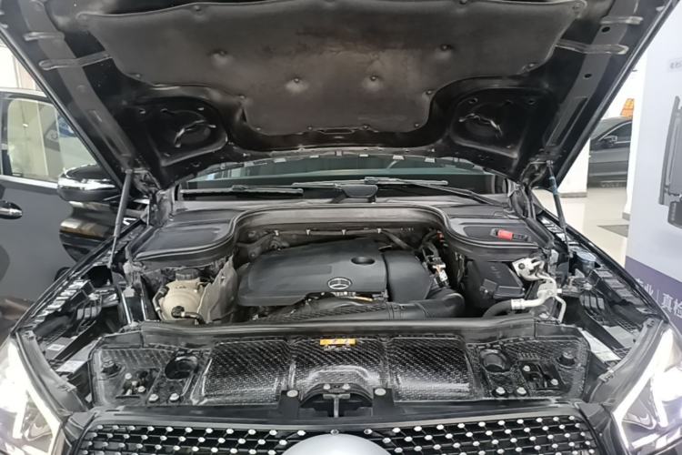 Used Mercedes-Benz GLE 2020 Restyled GLE 350 4MATIC Fashion Edition Engine Bay