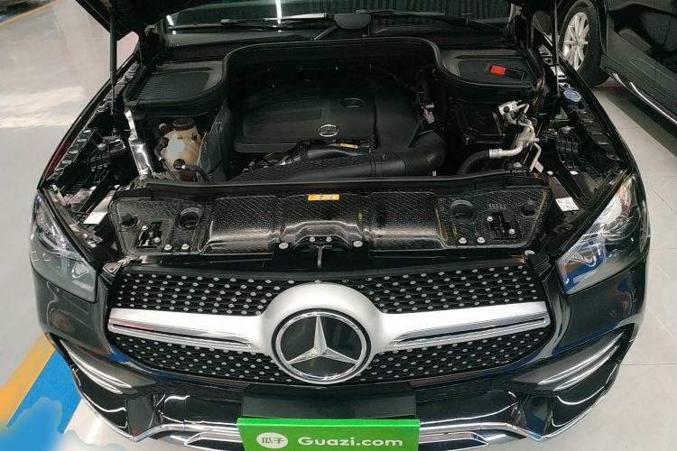 Used Mercedes-Benz GLE 2020 Restyled GLE 350 4MATIC Fashion Edition Engine Bay