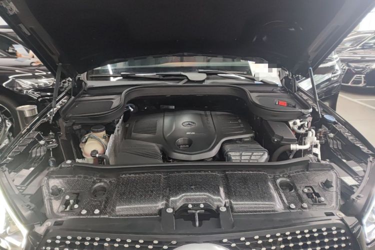 Used Mercedes-Benz GLE 2020 Facelifted GLE 450 4MATIC Stylish Edition Engine Bay