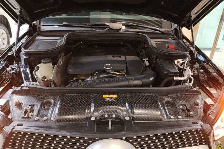 Used Mercedes-Benz GLE 2020 Restyled GLE 350 4MATIC Fashion Edition Engine Bay
