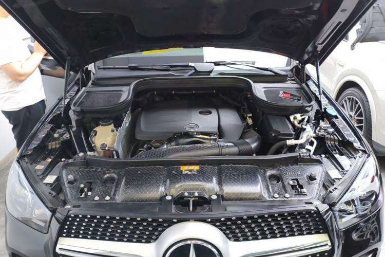 Used Mercedes-Benz GLE 2020 Restyled GLE 350 4MATIC Fashion Edition Engine Bay