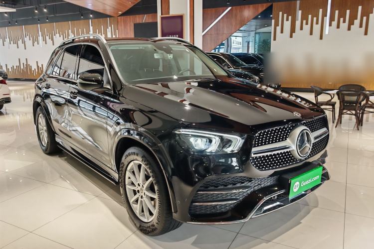 Used Mercedes-Benz GLE 2020 Restyled GLE 350 4MATIC Fashion Edition Exterior 2