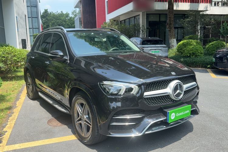 Used Mercedes-Benz GLE 2020 Restyled GLE 450 4MATIC Dynamic Edition Exterior 2