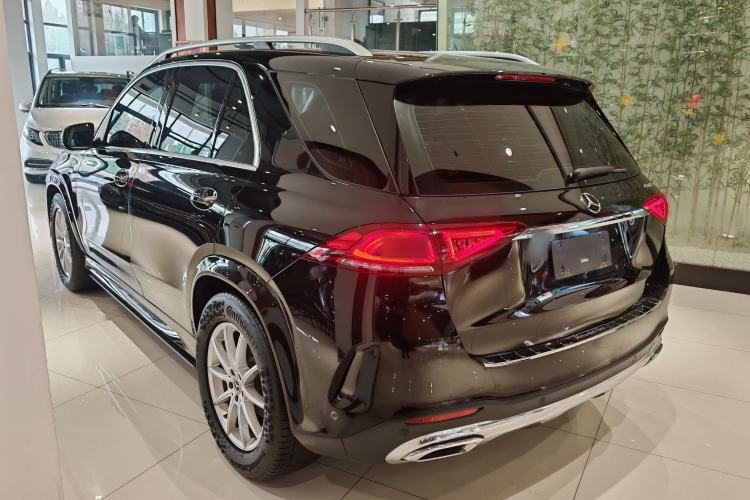 Used Mercedes-Benz GLE 2020 Restyled GLE 350 4MATIC Fashion Edition Exterior 3
