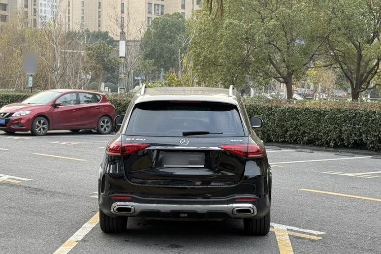 Used Mercedes-Benz GLE 2020 Restyled GLE 450 4MATIC Luxury Edition Exterior 3
