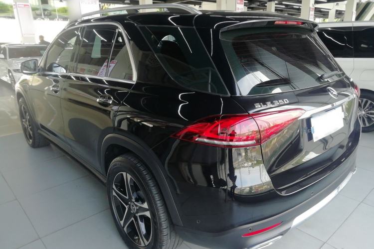 Used Mercedes-Benz GLE 2020 Restyled GLE 350 4MATIC Dynamic Edition Exterior 3