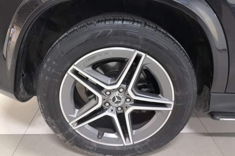 Used Mercedes-Benz GLE 2020 Restyled GLE 350 4MATIC Fashion Edition Exterior 4