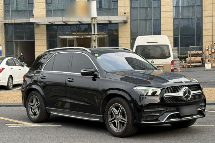 Used Mercedes-Benz GLE 2020 Restyled GLE 450 4MATIC Luxury Edition Exterior 4